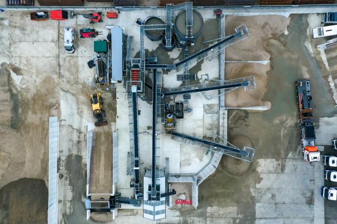 By leveraging innovative technologies and sustainable practices, Aggregate Industries are able to supply high-quality construction materials whilst reducing their carbon footprint