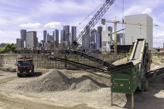 Products with ECOCycle inside can contain anywhere from 10% to 100% of recycled materials