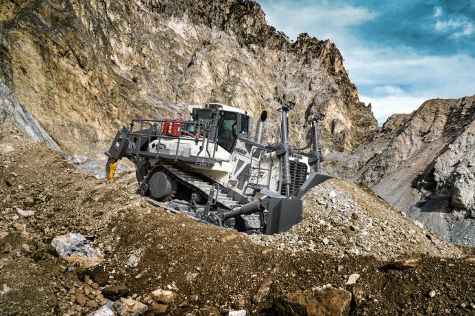 Liebherr’s flagship PR 776 G8 crawler dozer has been engineered for exceptional efficiency