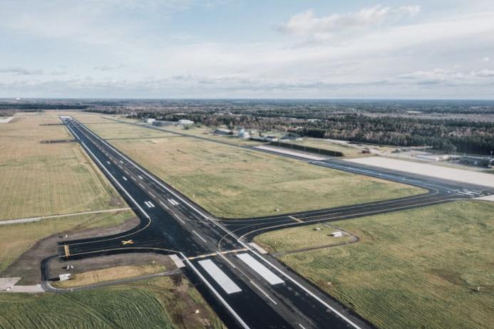 Newly resurfaced runway at Estonia’s Ämari Air Base