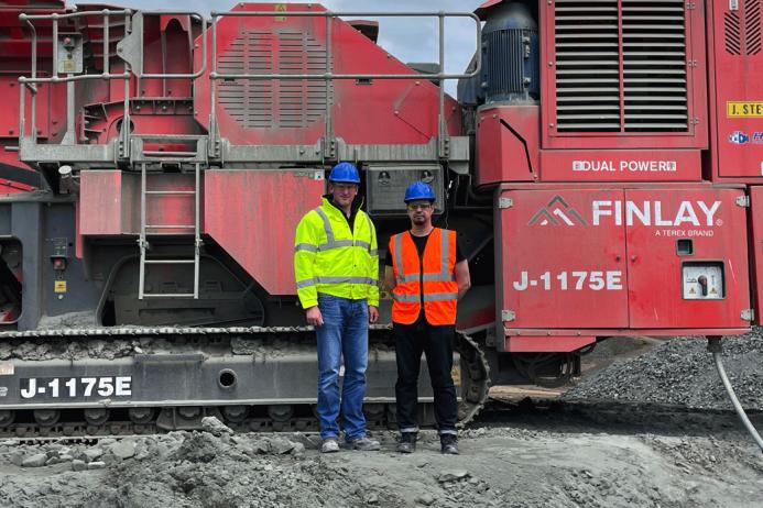 L-R: Finlay regional sales manager Adrian Millar with Innar Vinni, product manager for crushing and screening at Avesco