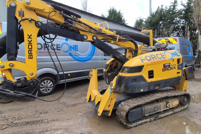 Force One’s Brokk 520D demolition robot is fitted with an Xwatch XW4 height and slew system