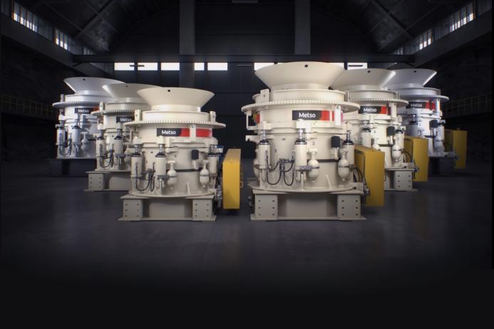 The three new units maintain trusted HPe features while extending the series to larger crushing capacities for both aggregates production and mining applications