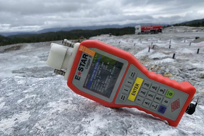 The E*STAR Logger 2 brings improved programming and verification features, an integrated E*STAR tester, as well as new communication possibilities via Bluetooth and RFID