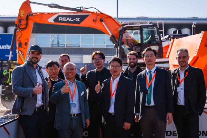 The new strategic partnership for the development and commercialization of autonomous technology aims to enhance productivity and improve safety in quarry operations and confined material-handling applications