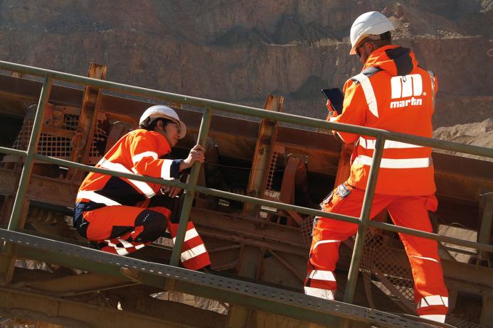 Best practice: Bulk handling specialists who conduct a site-specific analysis before any training sessions