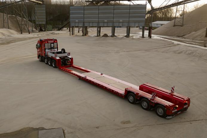 The new EURO-PXs provides transport operators with a state-of-the-art solution for heavy-duty loads