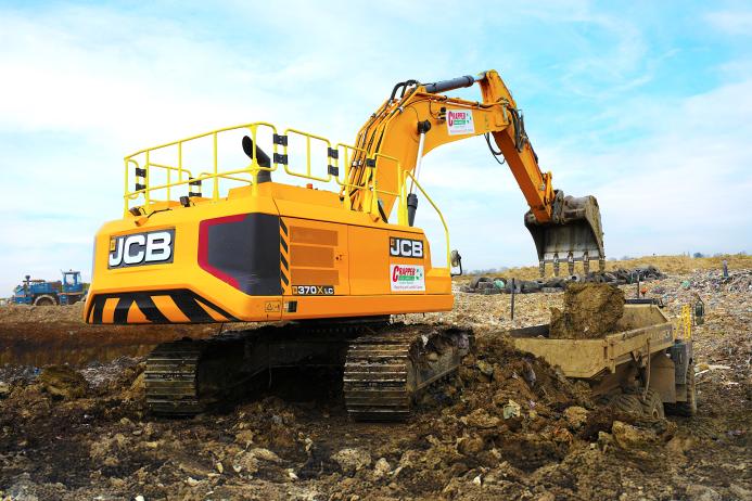 New JCB 370X crawler excavator for Crapper & Sons Landfill 