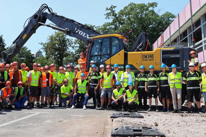 The project sets a strong precedent for the deconstruction industry, showing what is possible when electrification, circularity, and collaboration come together