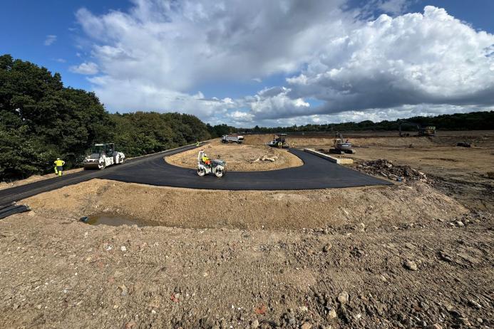 Construction of the new access road at ARA’s sand quarry on the Surrey-Hampshire border 
