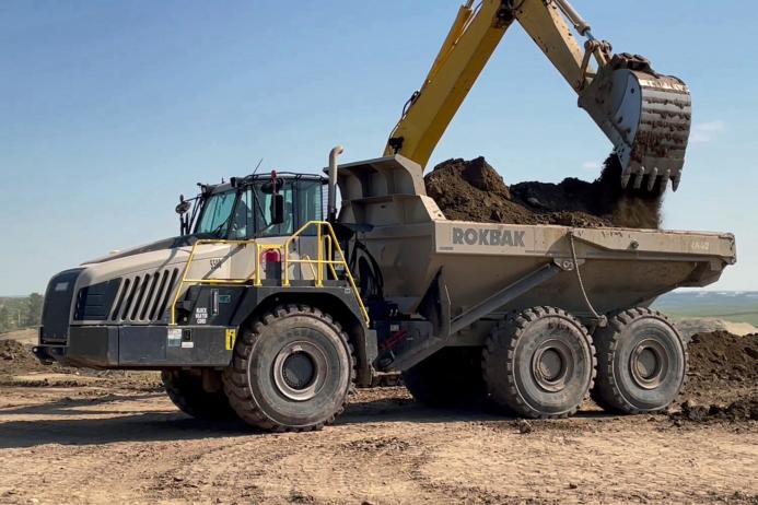 A Rokbak RA40 being loaded with overburden at Edberg pit