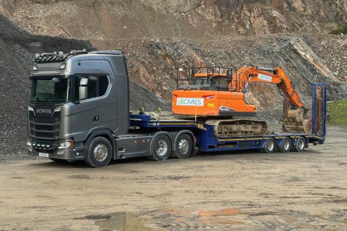 UBCivils have implemented Podfather logistics software to streamline the management of their haulage operations