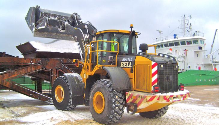 Bell 2106 wheel loader