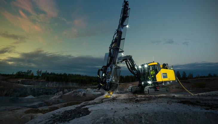 Epiroc SmartROC T35 E drill rig