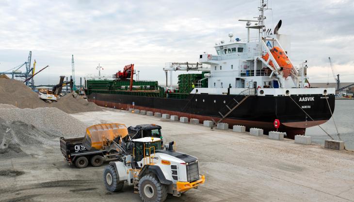 First cargo of Enviroc secondary aggregates arrives at Port of Tilbury GRS deliver first cargo of sustainable aggregates