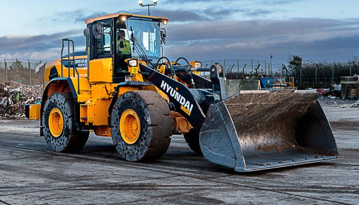 Hyundai HL960A wheel loader