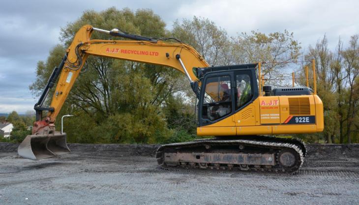 LiuGong demolition-spec excavator LiuGong excavator