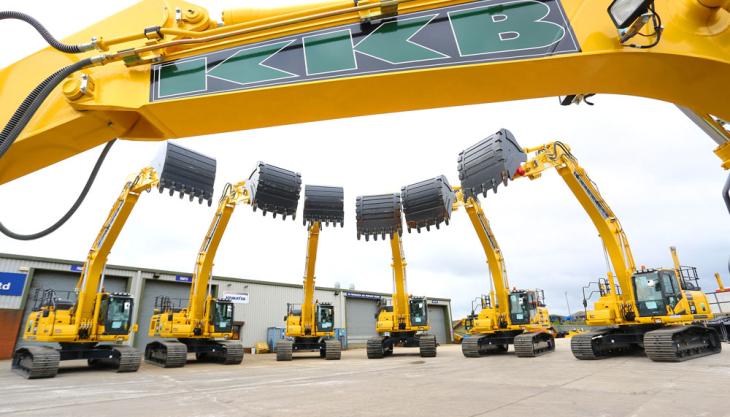 Komatsu machines