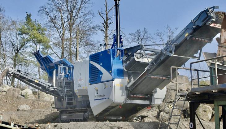 Kleemann MC 110(i) EVO2 mobile jaw crusher