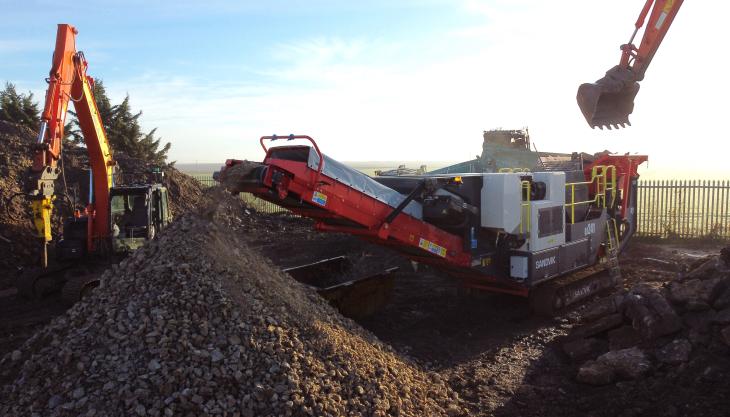Mead Construction invest in a new Sandvik QJ241 mobile crusher Mead Construction invest in a new Sandvik QJ241 mobile crusher