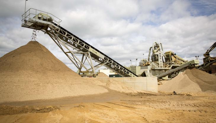 Mick George's new washing plant at Bridge Farm, in Cambridgeshire Mick George washing plant