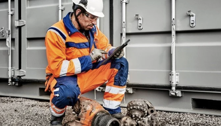 Sandvik Rock Tools have launched a new mobile application designed to help customers improve their rock tool performance through analysis of rock tool failure and discard My Rock Tools Analyze