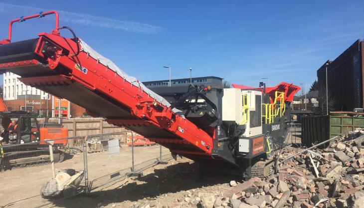 Sandvik QJ341 tracked jaw crusher