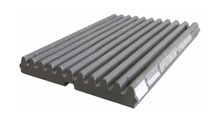 A new Optitooth Premium jaw plate from Sandvik Optitooth Premium