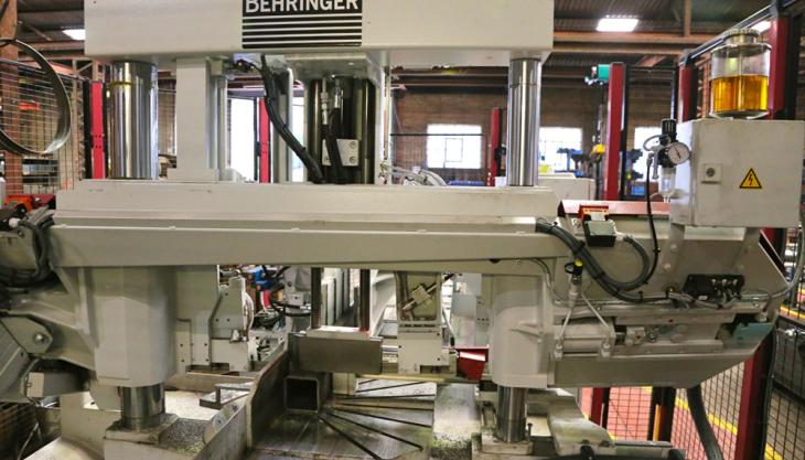 Behringer HBP310-403GA steel saw