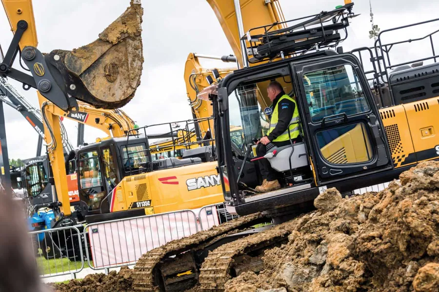 Digging demonstrations remain a key element of Plantworx