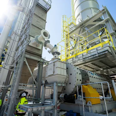 The new facility in Górażdże processes recycled concrete paste (RCP) recovered at the company’s first-of-its-kind recycling plant in Katowice, Poland