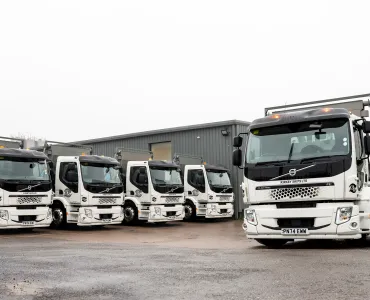 Kirkby Skips have taken delivery of five new Volvo FE Electric 4x2 rigids