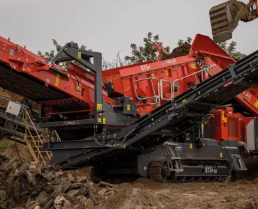 KSD Recycled Aggregates’ Terex Finlay 873+ Hybrid screener