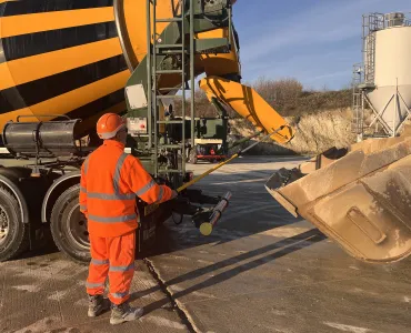 The award-winning telescopic pole was devised by Clubb Sand and Gravel transport manager Mark Farbrace