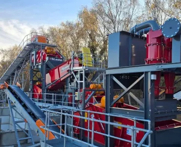 SunAggregates’ new McLanahan washing plant in Thetford, Norfolk