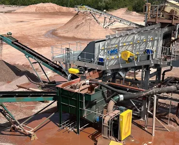 The new QMS washing screen at Tarmac’s Croxden Quarry