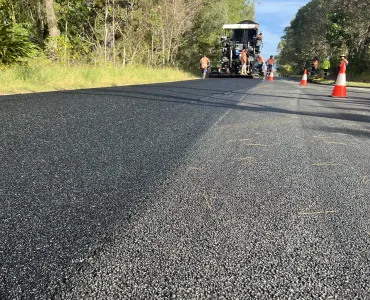 Australian-first proprietary crumbed-rubber asphalt bitumen that replaces common crumbed rubber with that from OTR tyres was used in road demonstrations in Glass House Mountains, Diddillibah, and Nambour