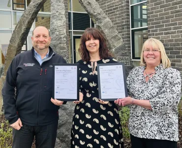 Presentation of certificates to Scott McDonald and Shona Syme