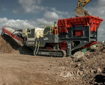 The Basic Premium QJ341 mobile jaw crusher from Sandvik