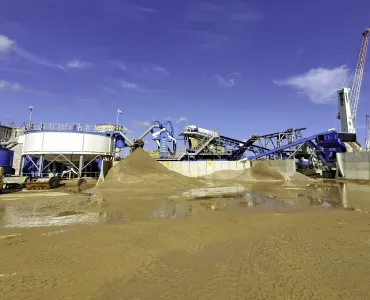 The CDE washing plant at Brett Aggregates’ site in Portsmouth