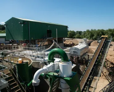 Sheehan Haulage and Plant Hire’s aggregate recycling facility at Stanton Harcourt, Oxfordshire