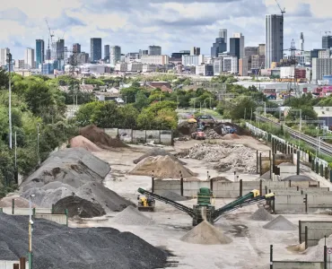 Operated by Holcim subsidiary Land Recovery, the new CDM recycling centre will have the capability to process 250,000 tonnes of waste materials annually 