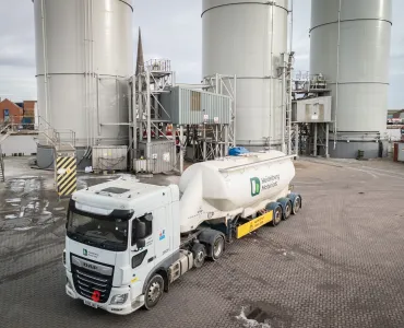 Heidelberg Materials’ evoZero cement is now available for use in projects across England