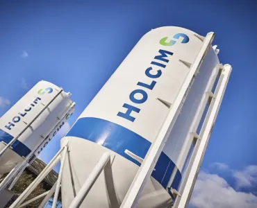Holcim boosts UK mortar supply with new dry silo and ready-mix facilities