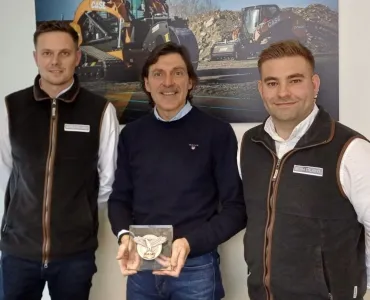 L-R: Tom Carr, director, EMH Plant; Ciro Casapulla, head of CNH Construction for the EMEA region; and Ian Phillips, director, EMH Plant