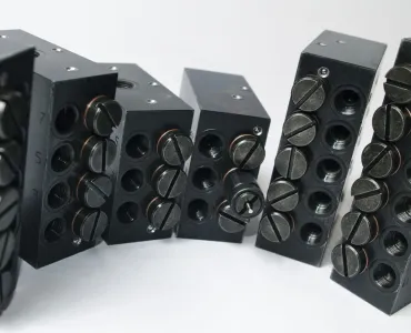 SPL progressive divider valves