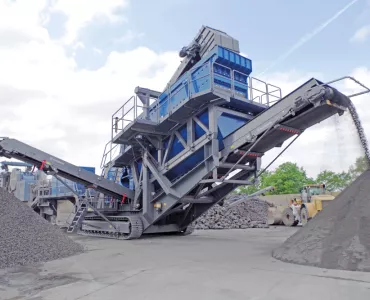 Kleemann MOBIFOX M 16 S mobile impact crusher
