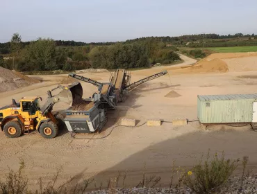 Welbers’ RM 100GO! hybrid crusher in operation 