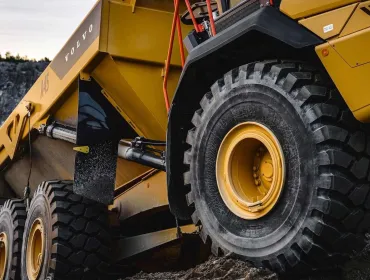 Volvo CE are implementing low-carbon-emission steel into serial production of all their articulated haulers built in Braås, Sweden