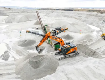 The trial took place at Holcim UK’s Lee Moor sand and gravel quarry, near Plymouth, and involved a 23-tonne Develon crawler excavator fitted with autonomous technology from Gravis Robotics